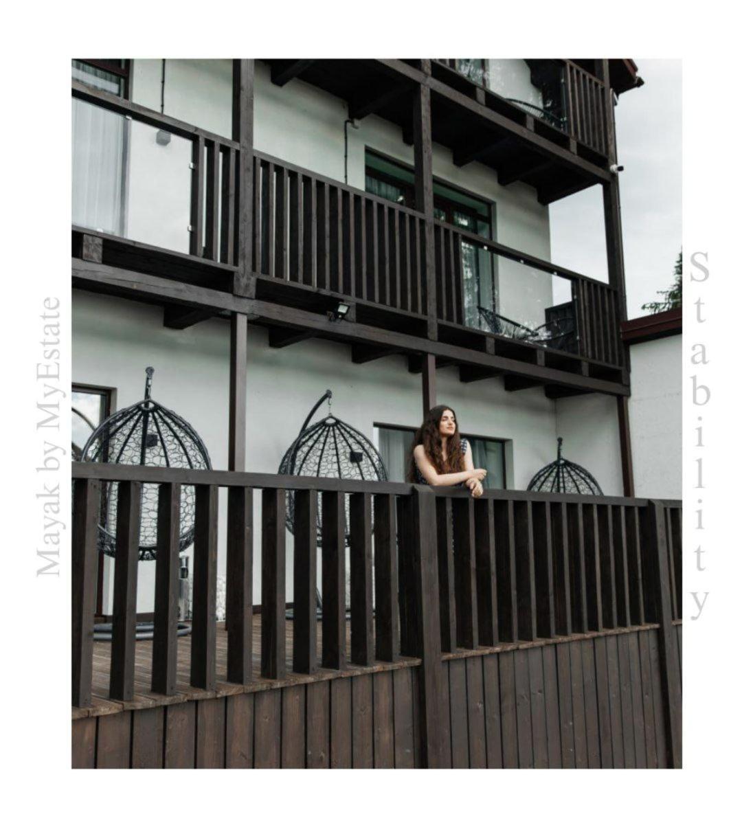 Aparthotel "Mayak Yablunytsia" Exterior foto