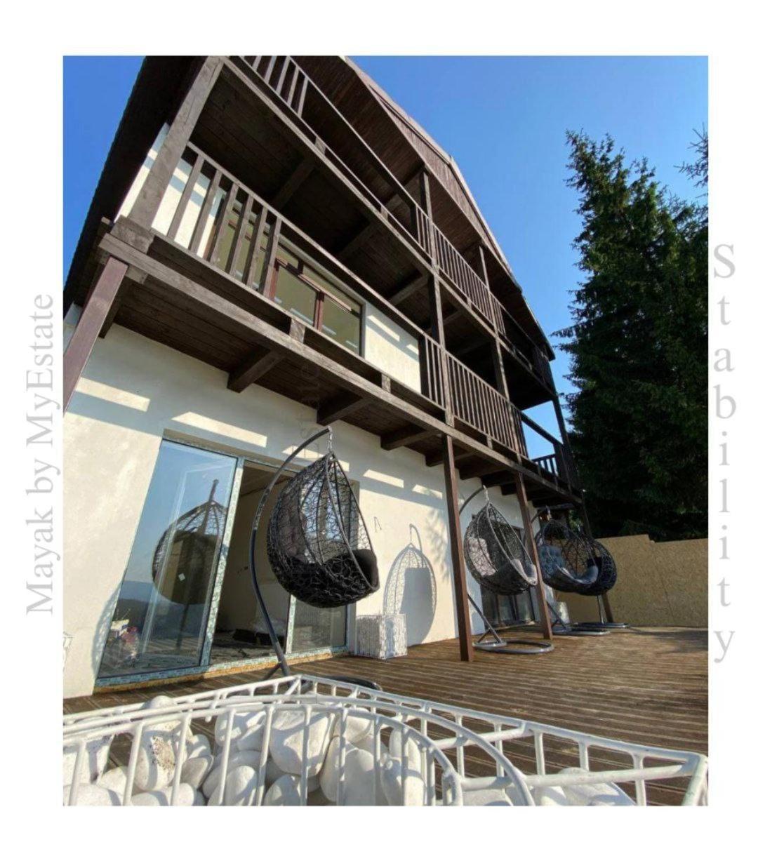 Aparthotel "Mayak Yablunytsia" Exterior foto